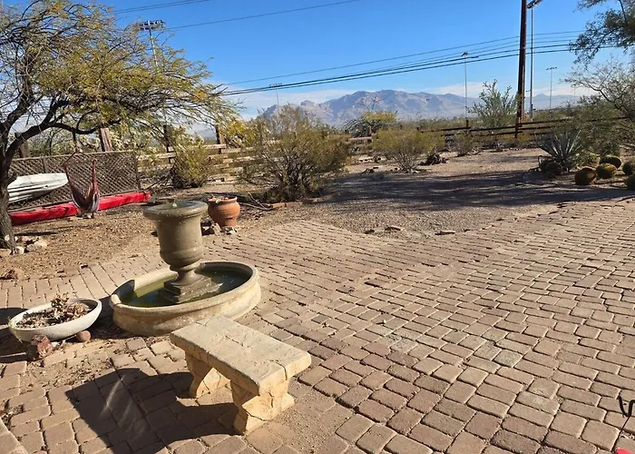1-acre Spacious Desert Oasis Retreat Near Downtown * Tucson